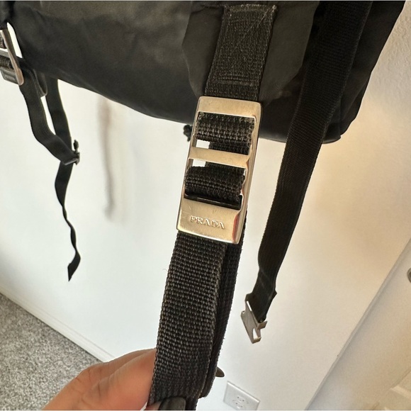 🖤PRADA Nylon Backpack - Picture 5 of 6